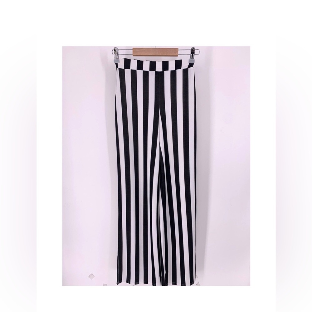 NASTY GAL Black & White Striped Wide Straight Leg Pull On Pants sz US 4 UK 8 XS